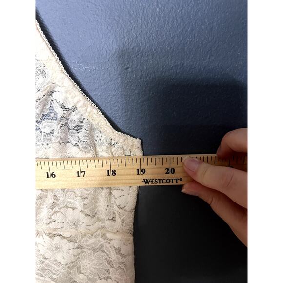 Vintage Sheer Bust Slip Dress Size 1x Rosette Feminine Delicate Nightie - Picture 8 of 9